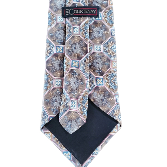 Vintage Courtenay Silk Tie - Picture 3 of 5